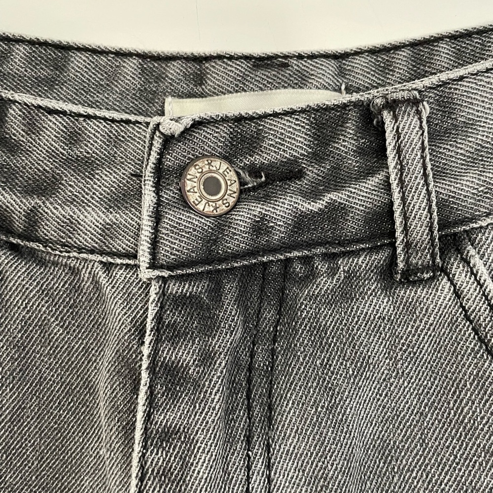 Delilah Heart High Waist Shorts - Picture 3 of 5